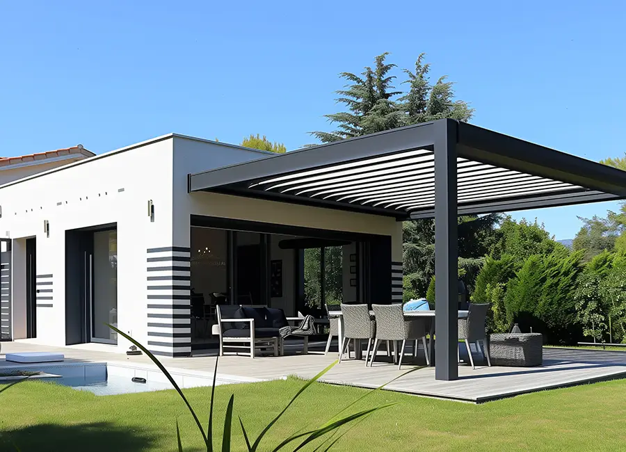 Pergola vs véranda : quelle solution choisir pour votre terrasse ?