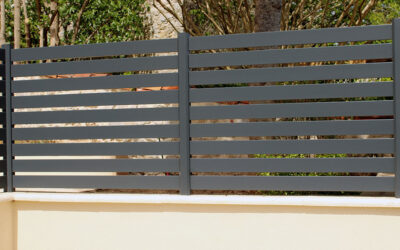 Grillage ou panneau rigide en Maine-et-Loire : prix et comparatif