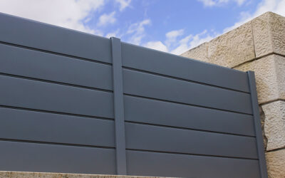 Entretien clôture aluminium : préserver votre investissement à Angers